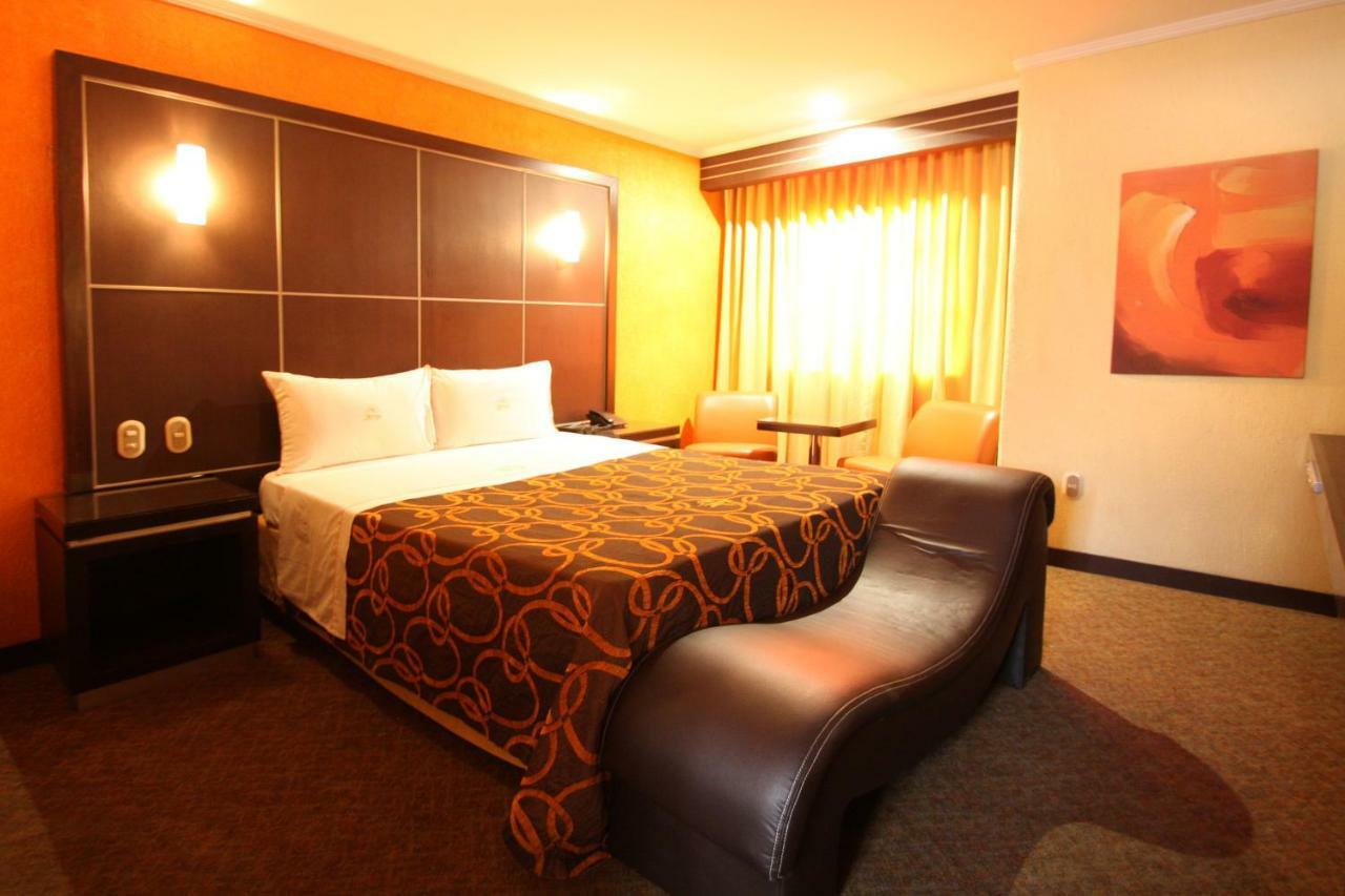 Motel Mirage Guadalajara Esterno foto